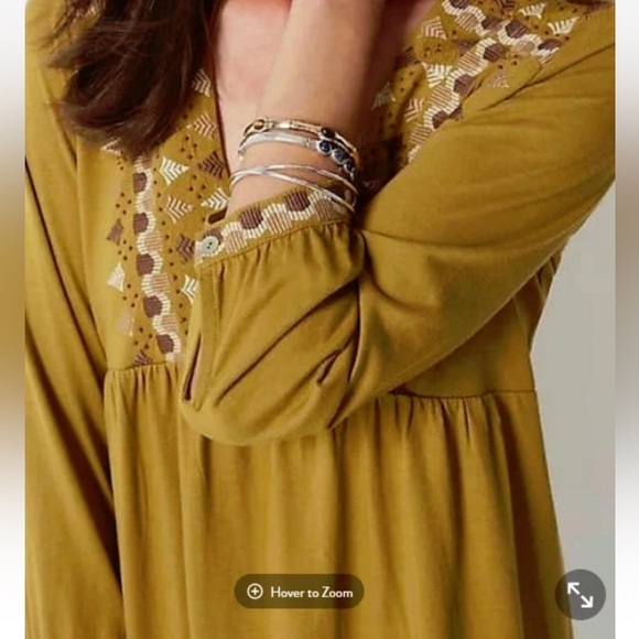 J. Jill Embroidered Boho Tunic Top Size M Cotton Tencel Blend - Picture 3 of 10